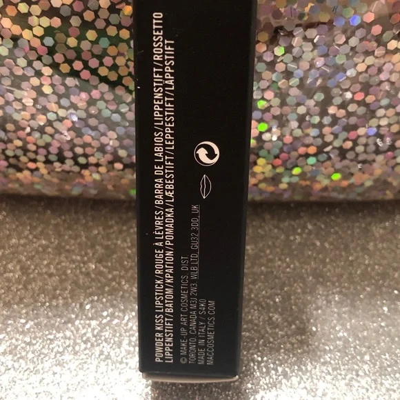 BNIB! MAC Powder Kiss Lipstick 💄 Reverence 924 - Picture 5 of 6